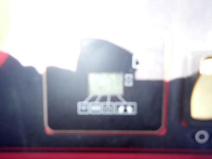 2021-toro-grand-stand-72505-stand-on-409347491-image-11