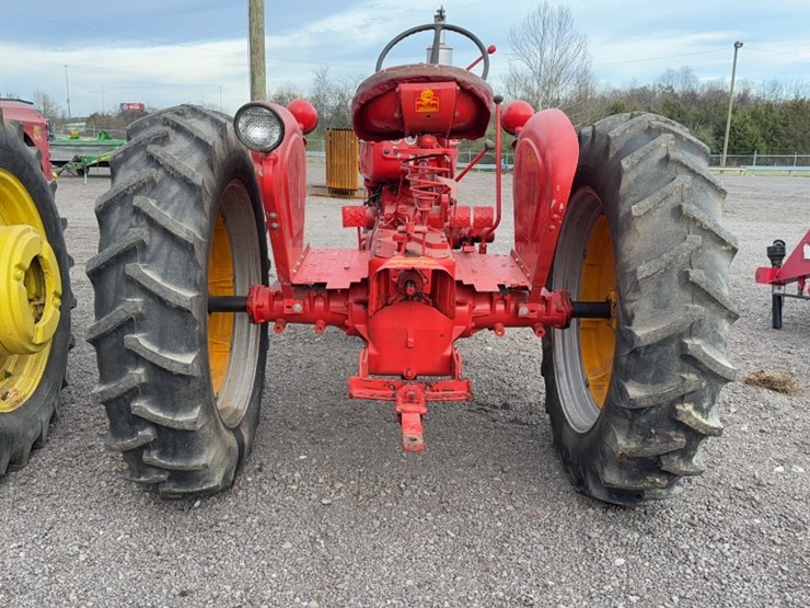 massey-ferguson-44-image-9