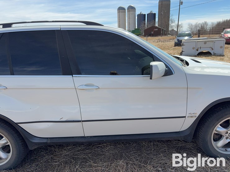 2001-bmw-x5-image-14