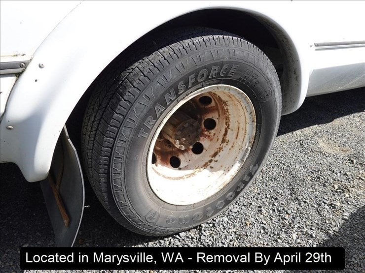 2009-ford-e450-image-13