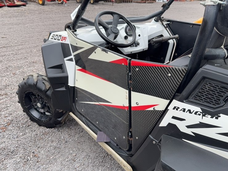 polaris-rzr-900-image-11