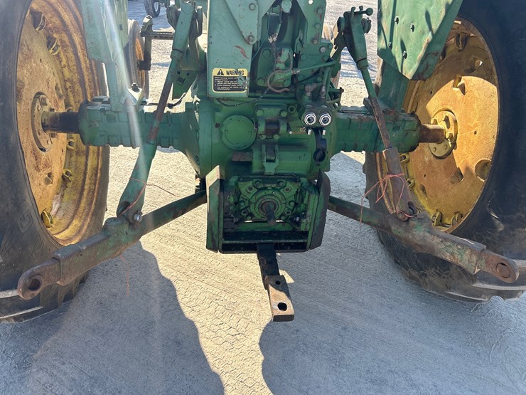 john-deere-4020-image-9