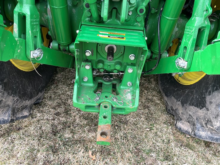 2019-john-deere-5090m-image-28