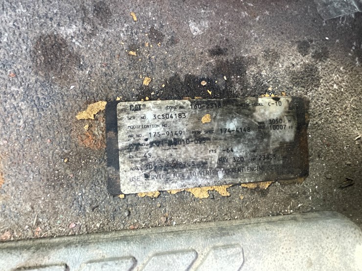 #242-•-2000-sterling-truck-tractor-(has-mn-title)-(mora,-mn)-image-66