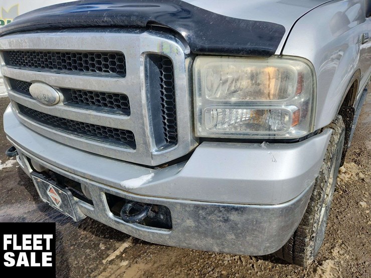 2006-ford-f350-image-37