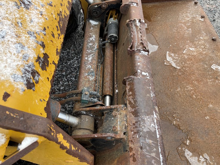 2015-caterpillar-279d-image-30