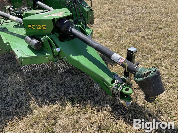 2022-john-deere-fc12e-image-12