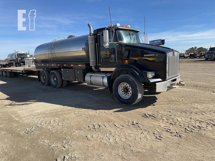 2005-kenworth-t800-image-7