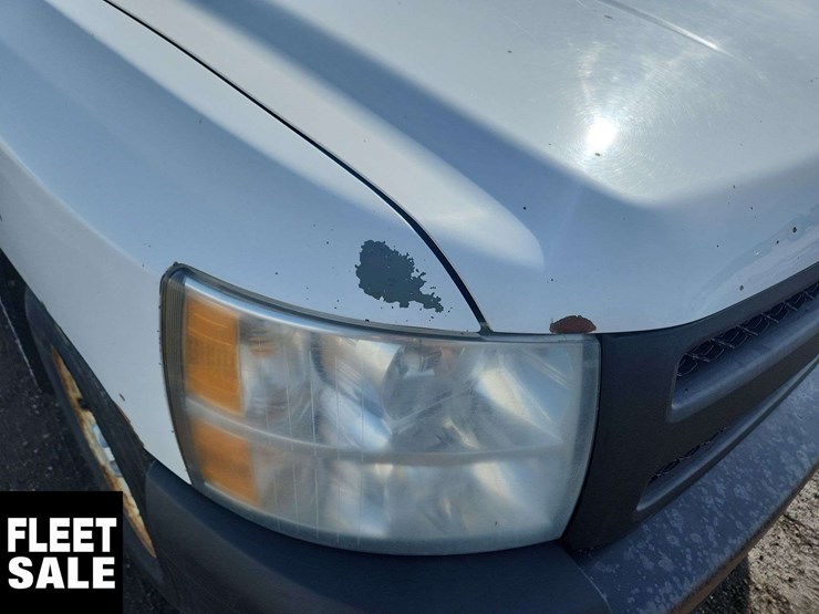 2013-chevrolet-silverado-1500-image-36