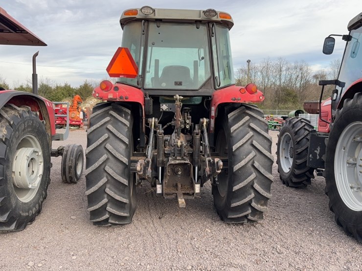 massey-ferguson-5435-image-9