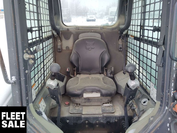 2009-bobcat-s630-image-8