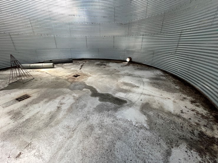 #100-•-westeel-rosco-grain-bin-(scandia,-mn)-image-17
