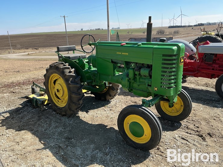 john-deere-m-image-3