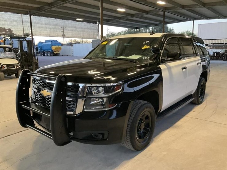 2019-chevrolet-tahoe-image-4