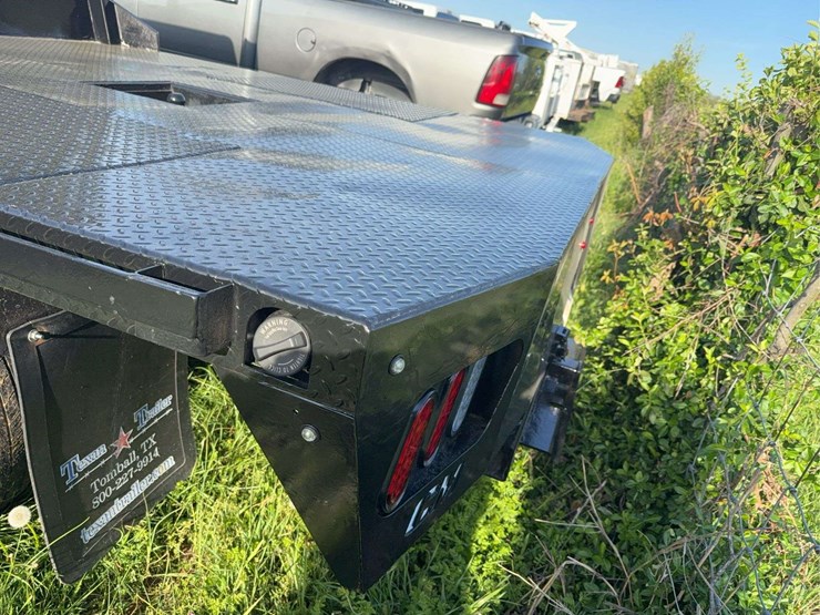 2015-ford-f350-image-5