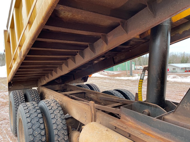 1991-international-4900-image-71