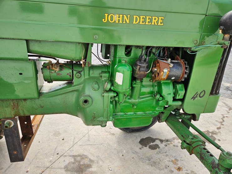 john-deere-40-image-13