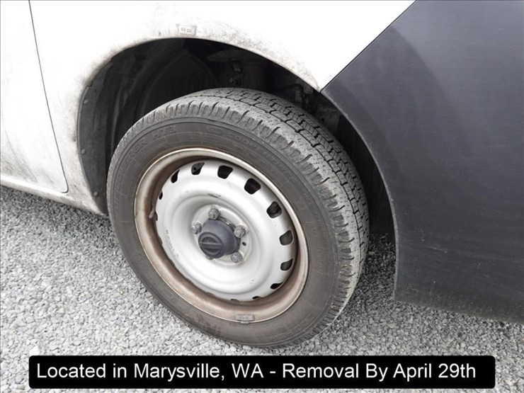 2019-nissan-nv200-image-13