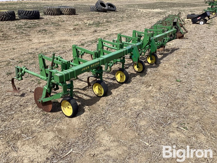 john-deere-6-image-3