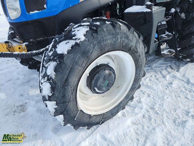 2015-new-holland-t6.155-image-30