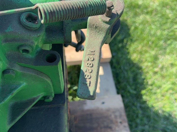 john-deere-tractor-transmission-assembly-image-9