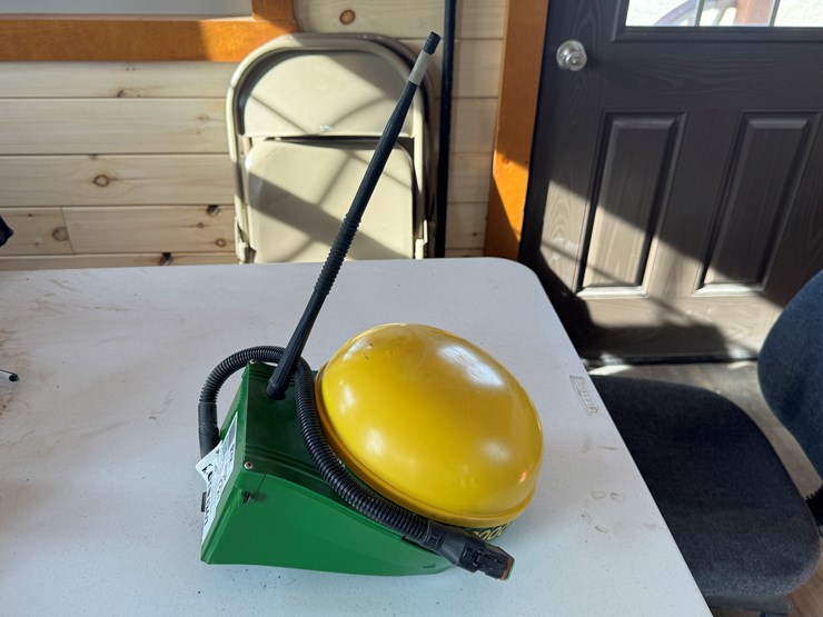 john-deere-3000-image-2