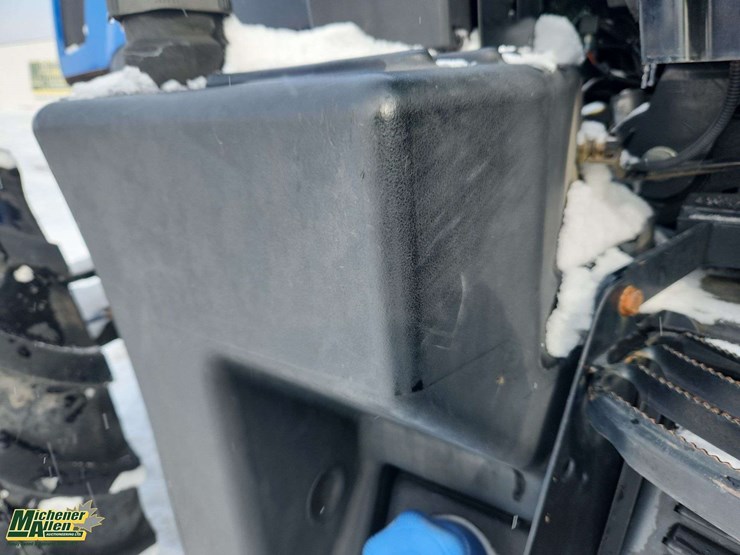 2015-new-holland-t6.155-image-44