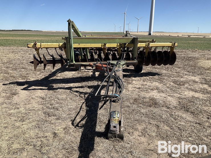 john-deere-340-image-2