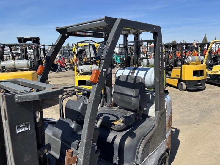 2007-nissan-mcp1f2a25lv-image-14