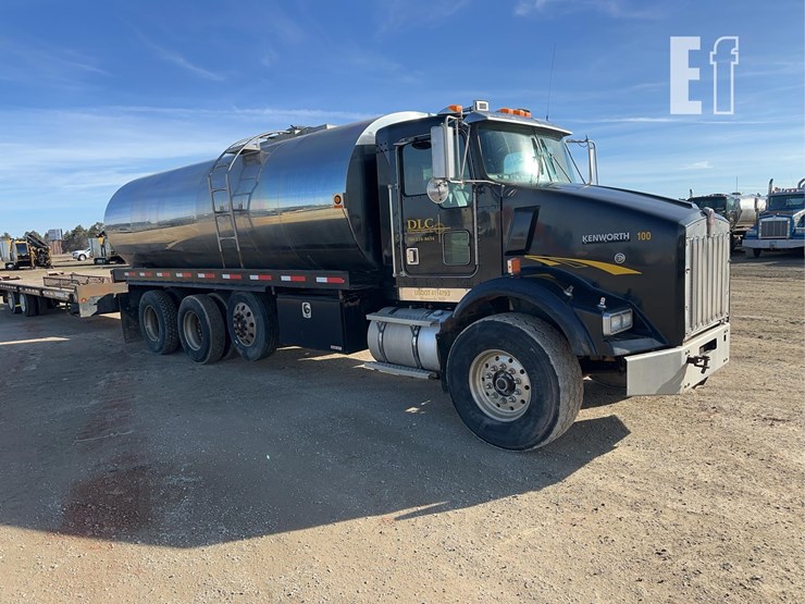 2002-kenworth-t800-image-4