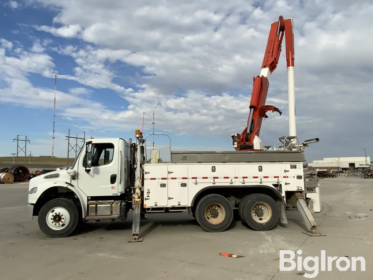 2015-freightliner-m2-106-image-8