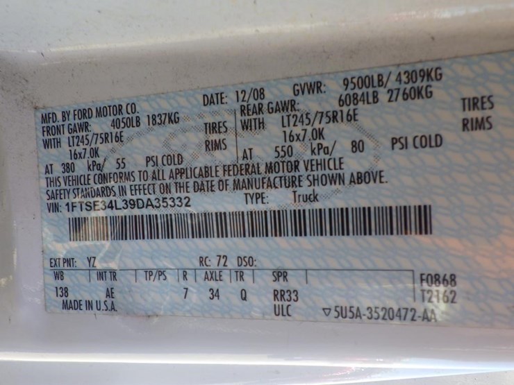 2009-ford-econoline-350-image-17