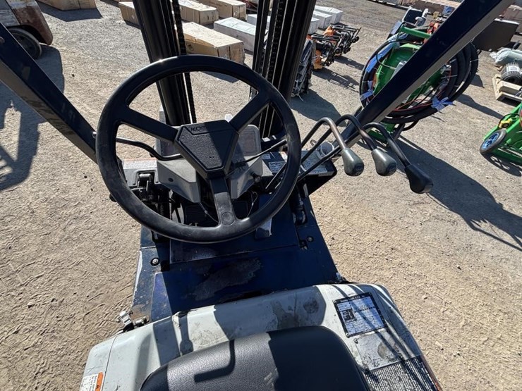 komatsu-fg15-15-image-18