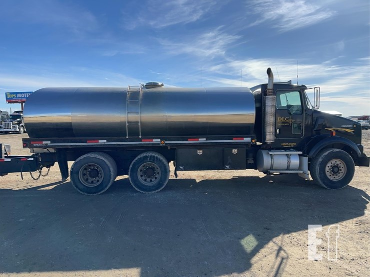 2003-kenworth-t800-image-7