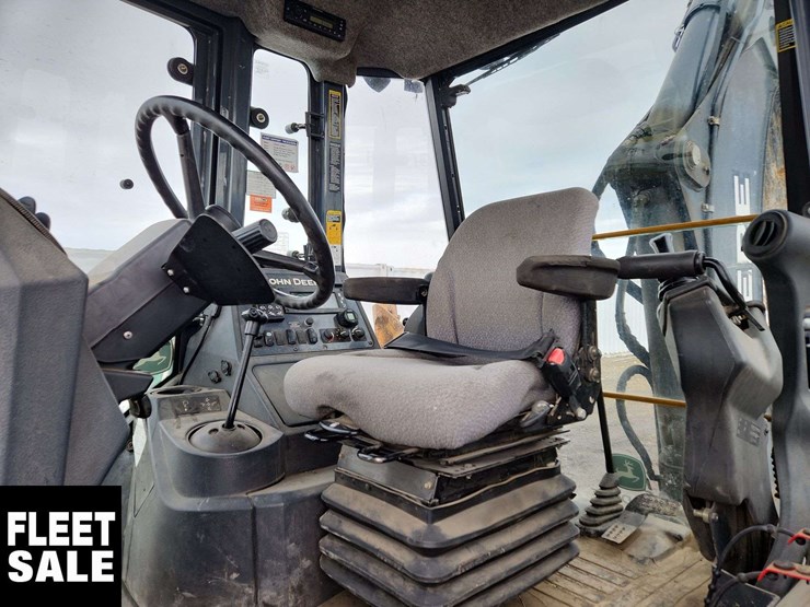 2014-deere-410k-image-16