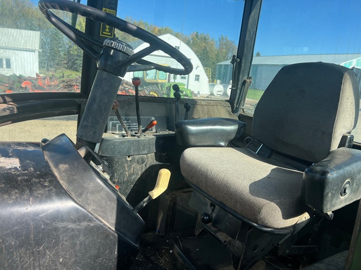 john-deere-8630-image-2