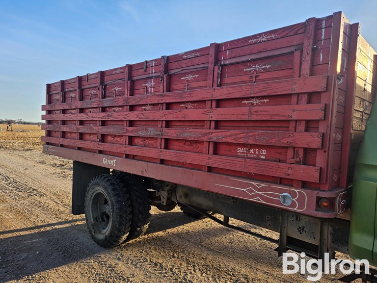 1975-ford-f600-image-20