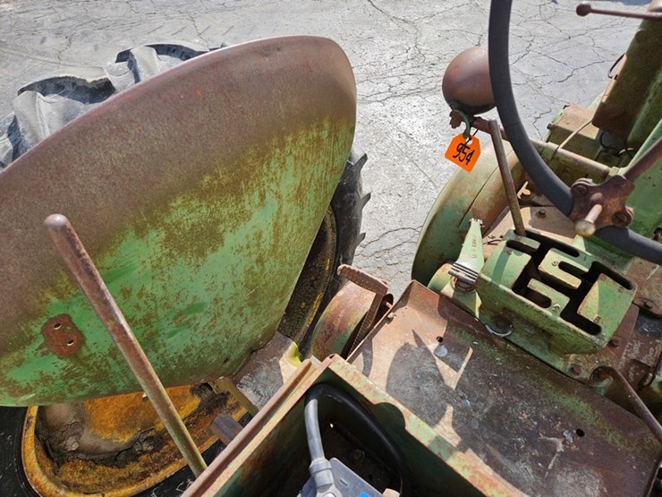 1952-john-deere-model-a-image-26