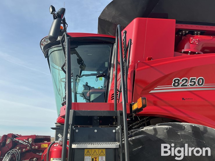 2019-case-ih-8250-image-9