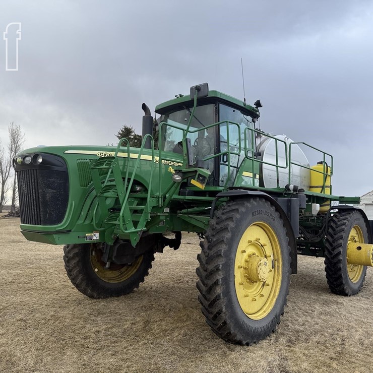 2005 JOHN DEERE 4920