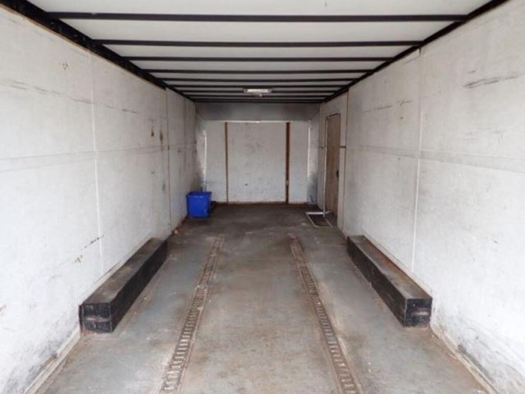 2016-discovery-24-ft-t/a-enclosed-trailer-1d9r1202-image-20
