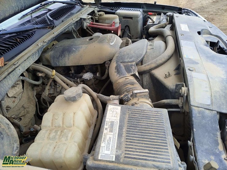 2003-chevrolet-silverado-2500-image-18