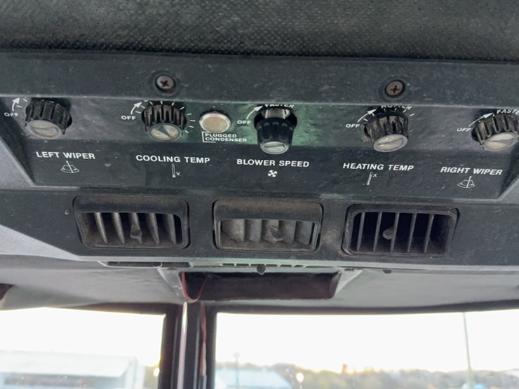 john-deere-4430-image-21