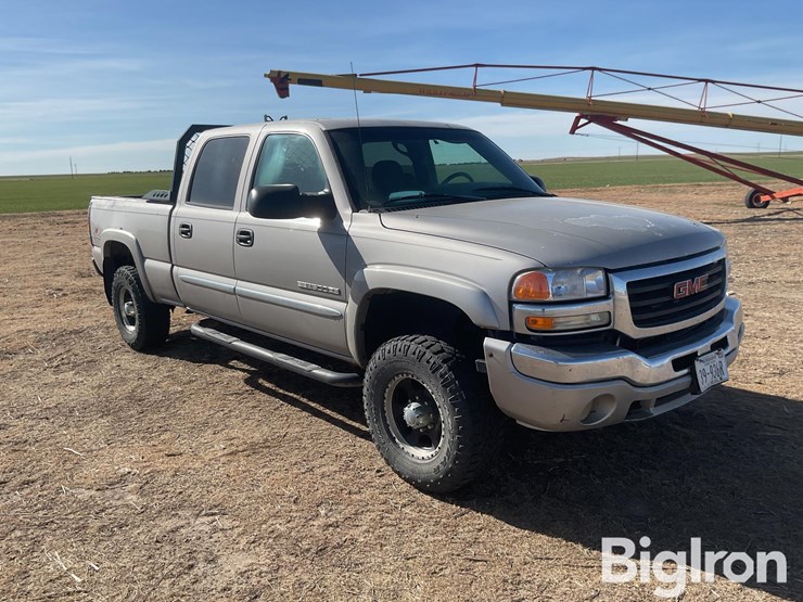 2005-gmc-2500-image-3