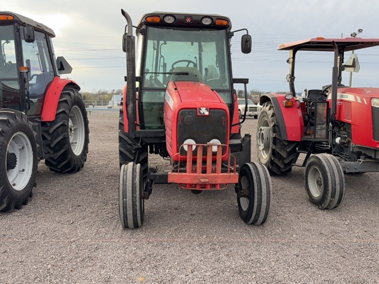 massey-ferguson-5435-image-2