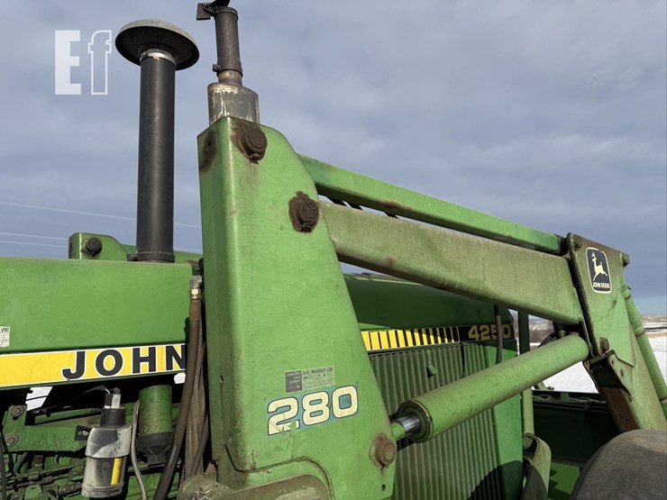 1987-john-deere-4250-image-22