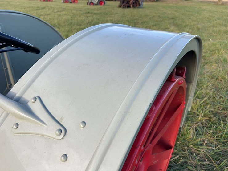 1923-fordson-tractor-image-50