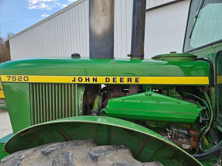 1974-john-deere-7520-image-18