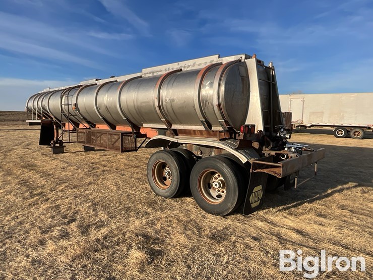 1960-fruehauf-trailer-image-7