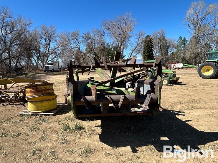 john-deere-450-image-6